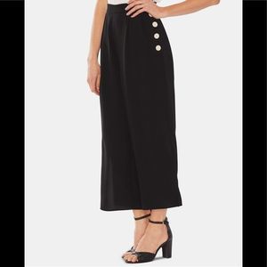 Wide- Leg Pants